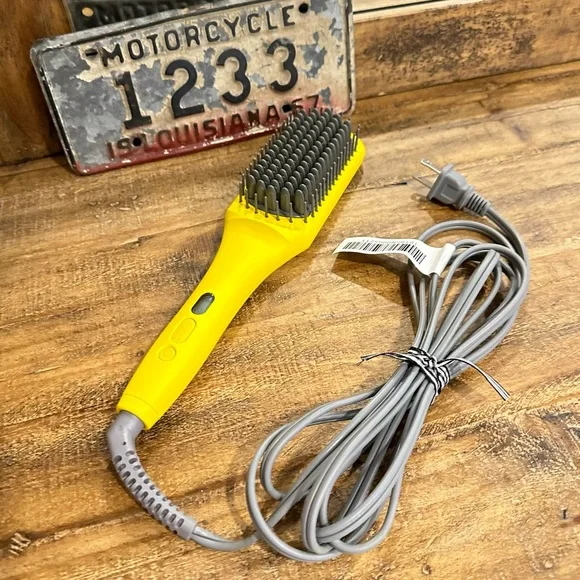 Drybar | Hair | Drybar The Brush Crush Heated Straightening  display picture 2